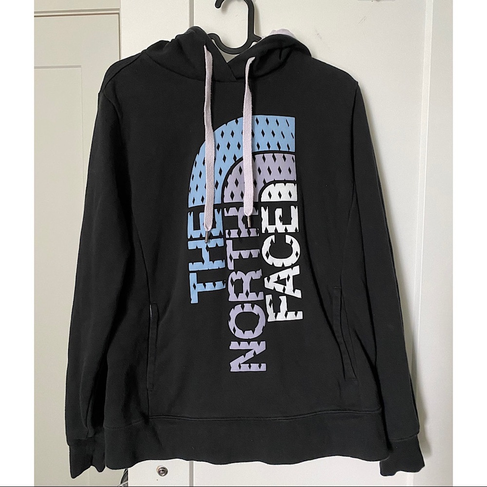 The north face women’s hoodie